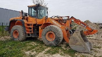 Doosan DL400