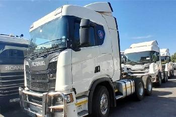 Scania R560