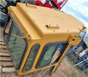 CAT D 8 R