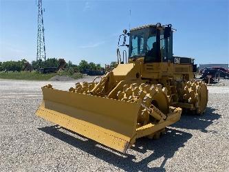 CAT 815F