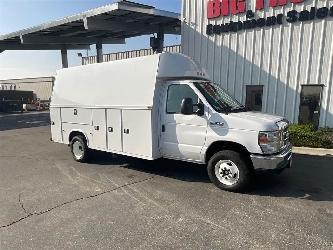 Ford E450