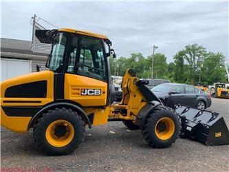 JCB 407B