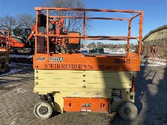 JLG 2632ES