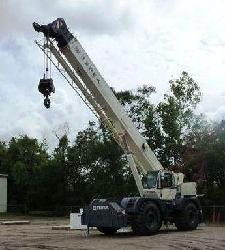 Terex RT670