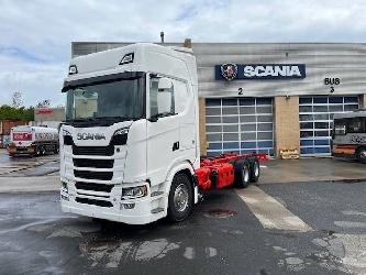 Scania S 590