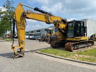 CAT 325F