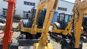 Komatsu PC 55