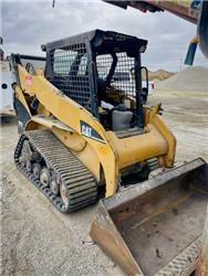 CAT 257 B