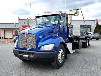 Kenworth T370