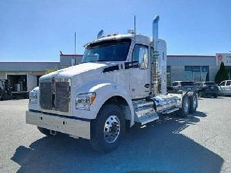 Kenworth T880