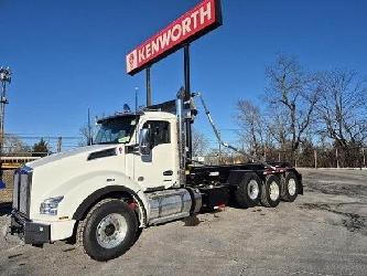 Kenworth T880