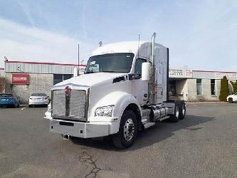 Kenworth T880