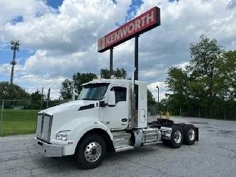 Kenworth T880