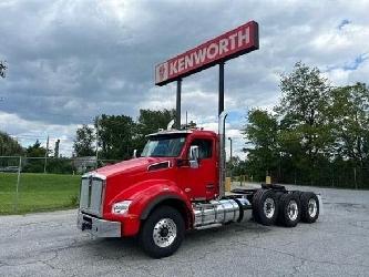 Kenworth T880