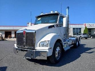 Kenworth T880