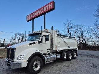 Kenworth T880