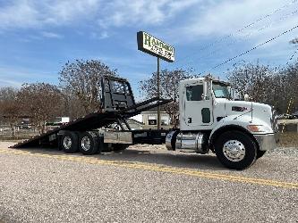 Peterbilt 348