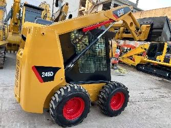 CAT 246D