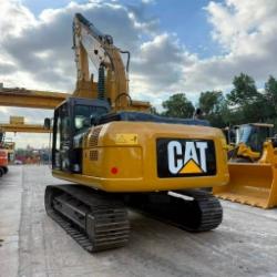 CAT 320D2