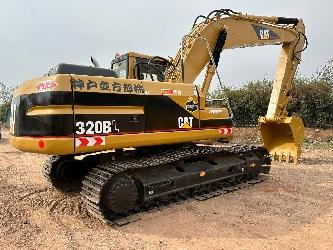 CAT 320B