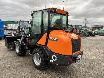 Doosan DL65