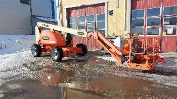 JLG 600AJ