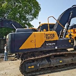 Volvo EC 220