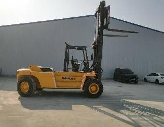 Komatsu FD200