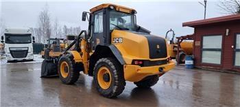 JCB 411 +4