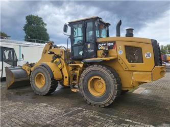 CAT 930 K