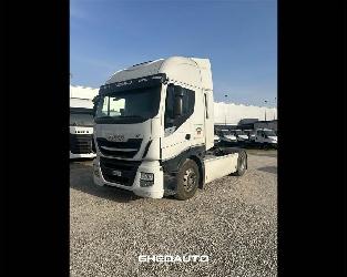 Iveco AS440S48