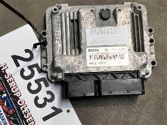 Sennebogen 821 CPU