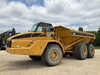 CAT 740