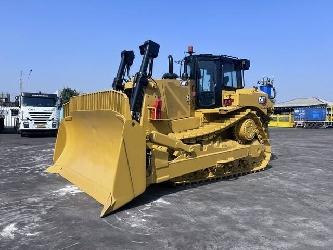 CAT D8T