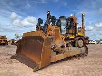 CAT D9