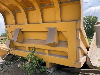 Komatsu 