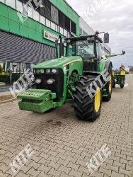 John Deere 8430