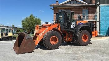 Hitachi ZW220-6