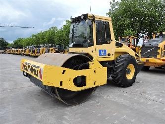 Bomag BW211D-4