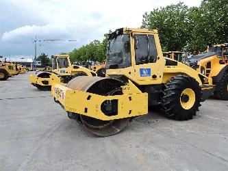 Bomag BW211D-4