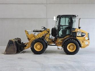 CAT 908M + FORK