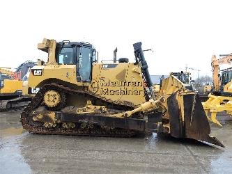 CAT D8T