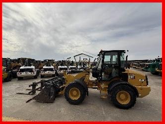 CAT 908 M