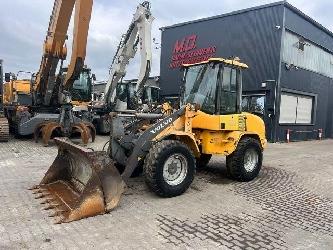 Volvo L30B