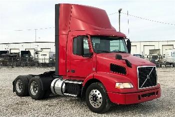 Volvo VNM