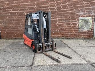 Linde E25 / 02