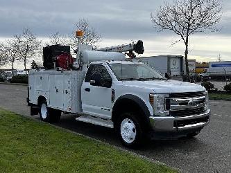 Ford F-550