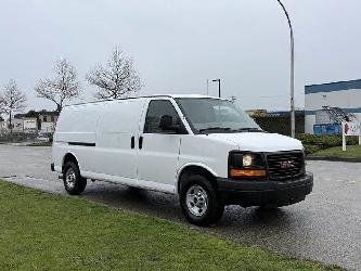 GMC Savana