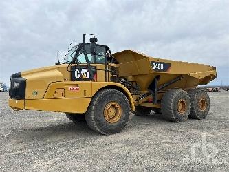 CAT 740B