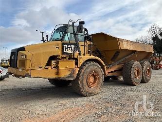 CAT 745C